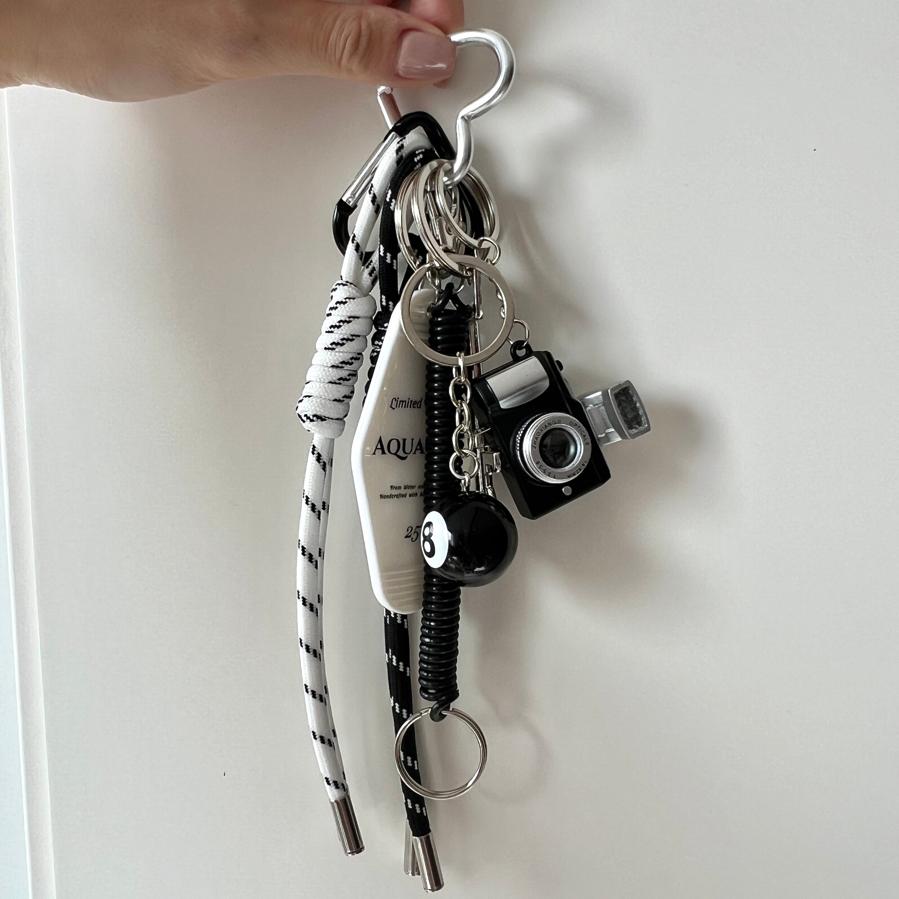 📷 Y2K Camera Keychain