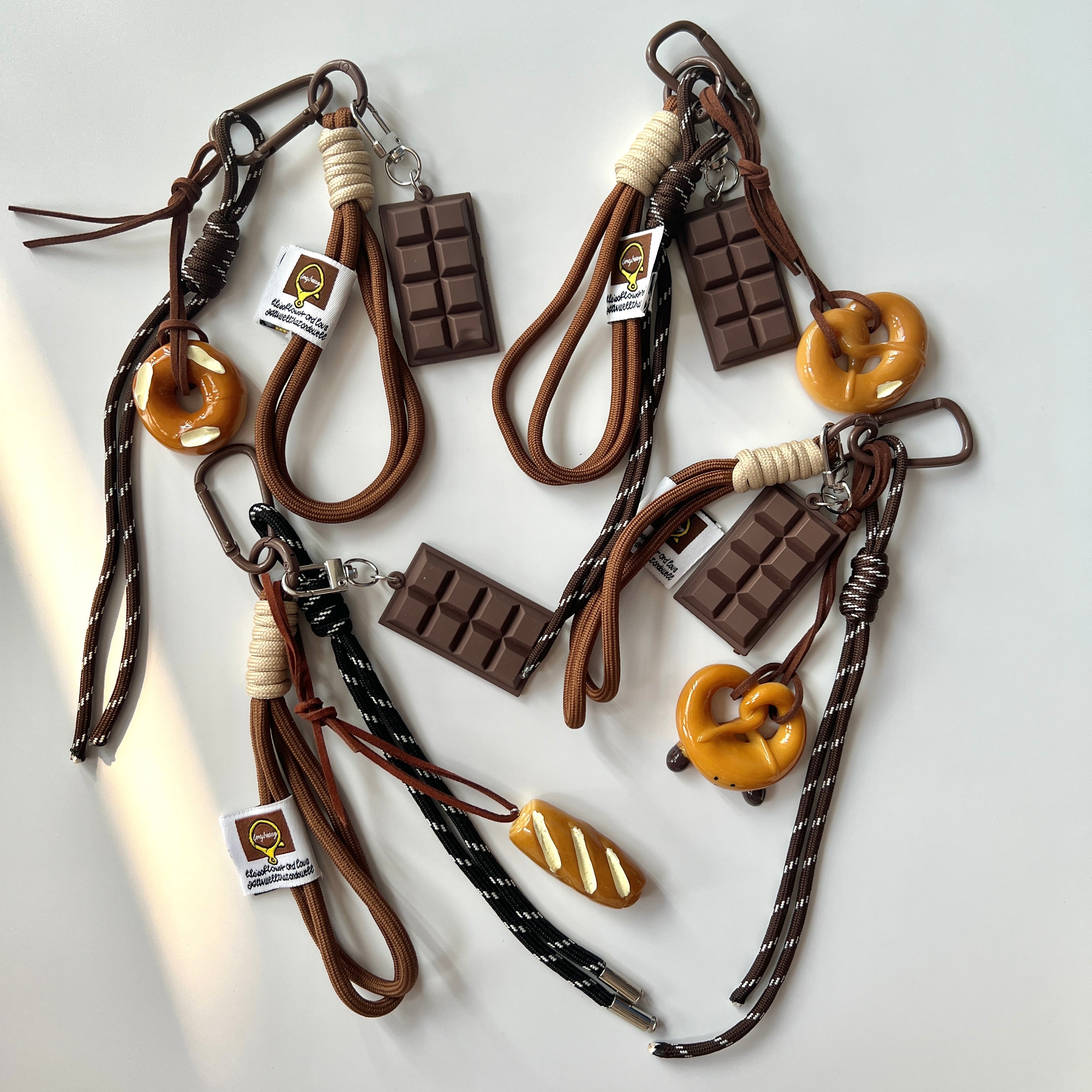 🥨 Cozy Bakery Keychain