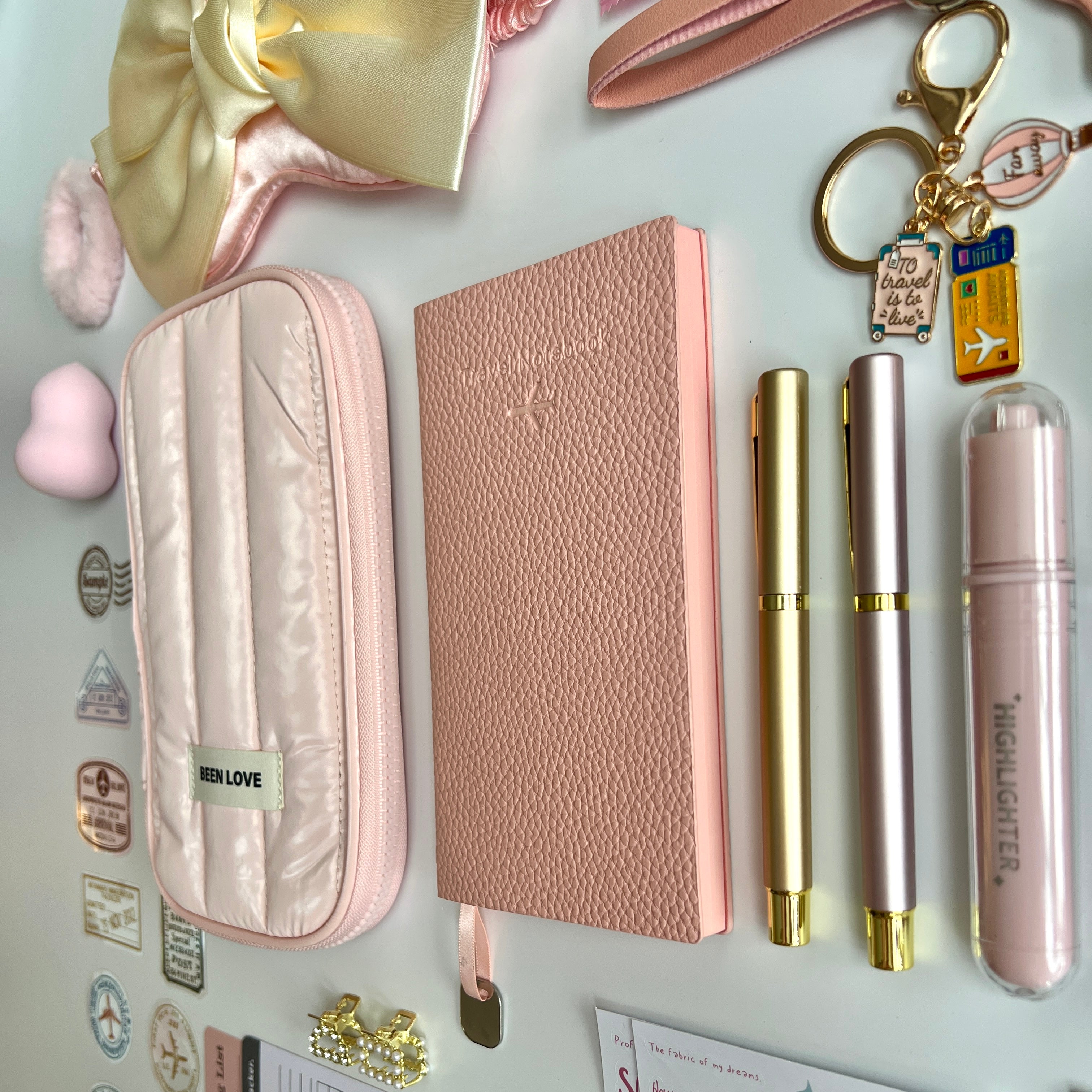 🎀 Pink Wander & Read Travel Bundle