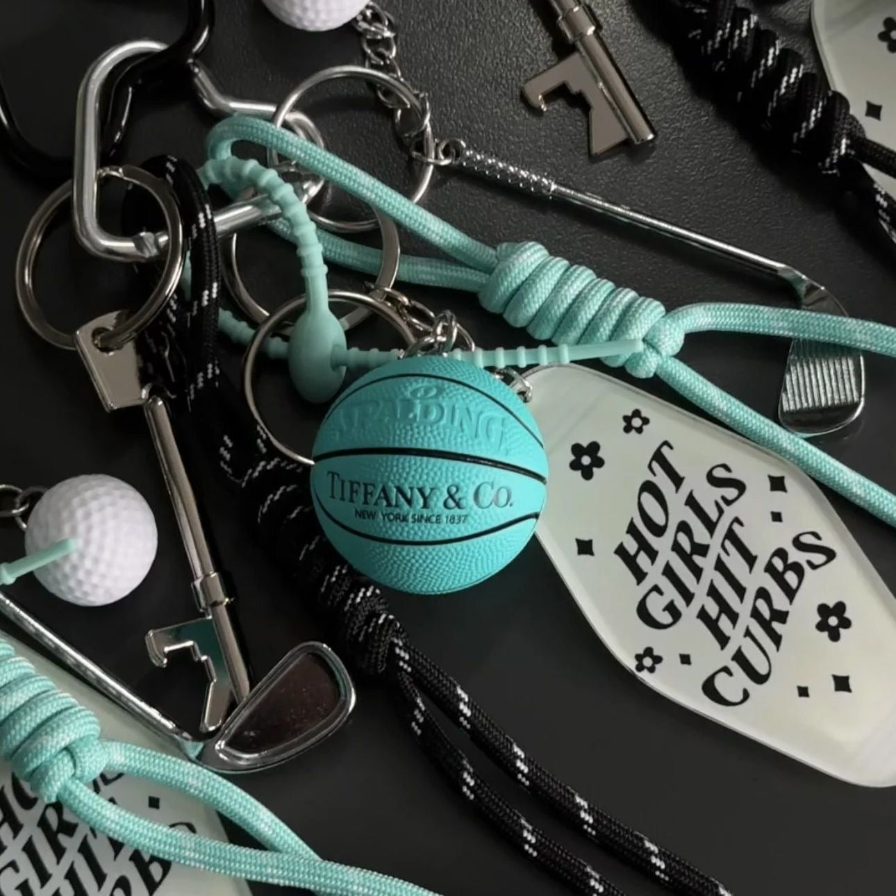 ⛳ Sport Utility Keychain Set