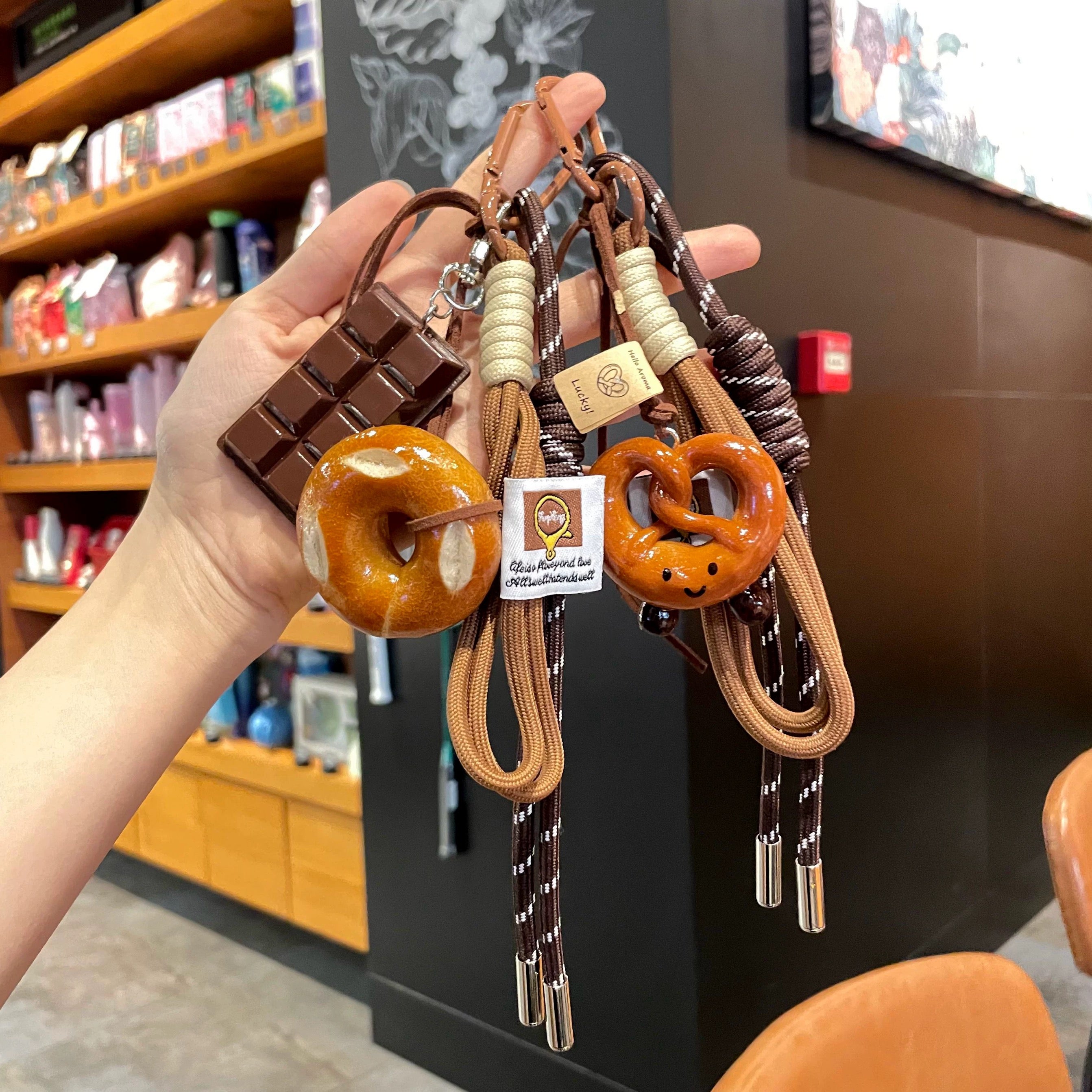 🥨 Cozy Bakery Keychain