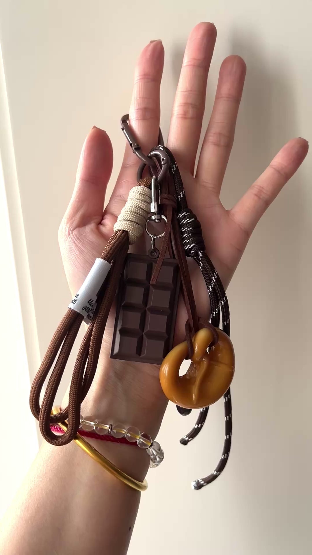 🥨 Cozy Bakery Keychain
